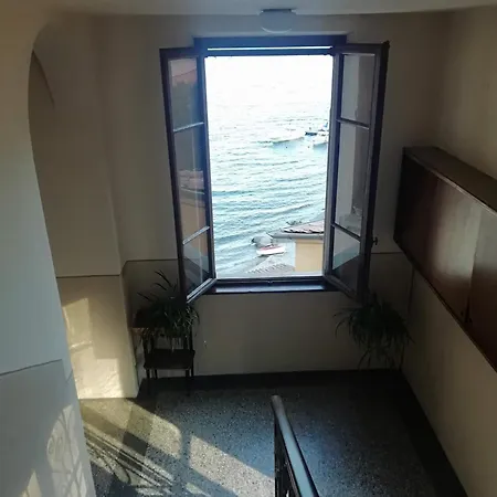 Mansarda In Centro Con Privata E Possibilita Garage * Menaggio