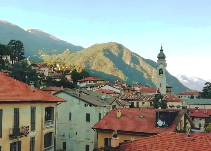 Mansarda In Centro Con Privata E Possibilità Garage *